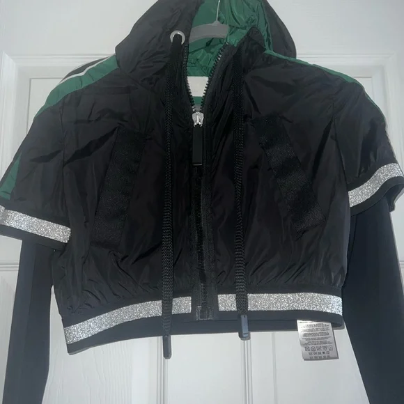 NO KA’OI LAUOHO LAYERED CROP JACKET - small - Picture 7 of 9